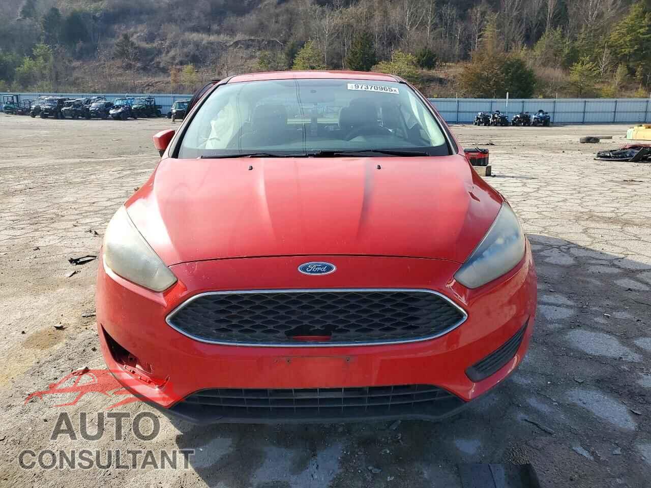 FORD FOCUS 2017 - 1FADP3F20HL276279