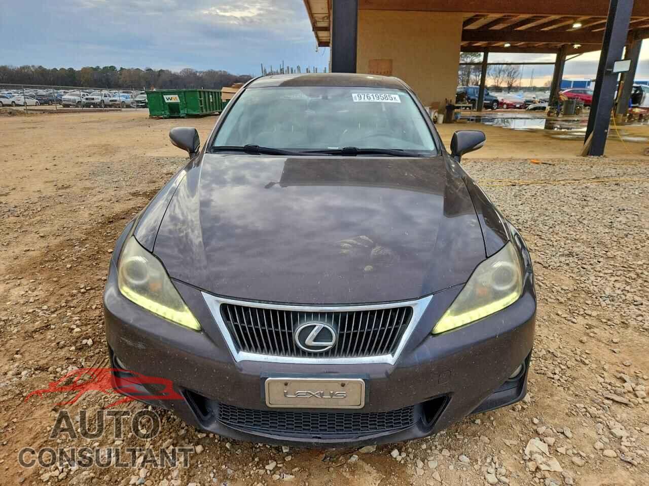 LEXUS IS 2012 - JTHCF5C25C5058438