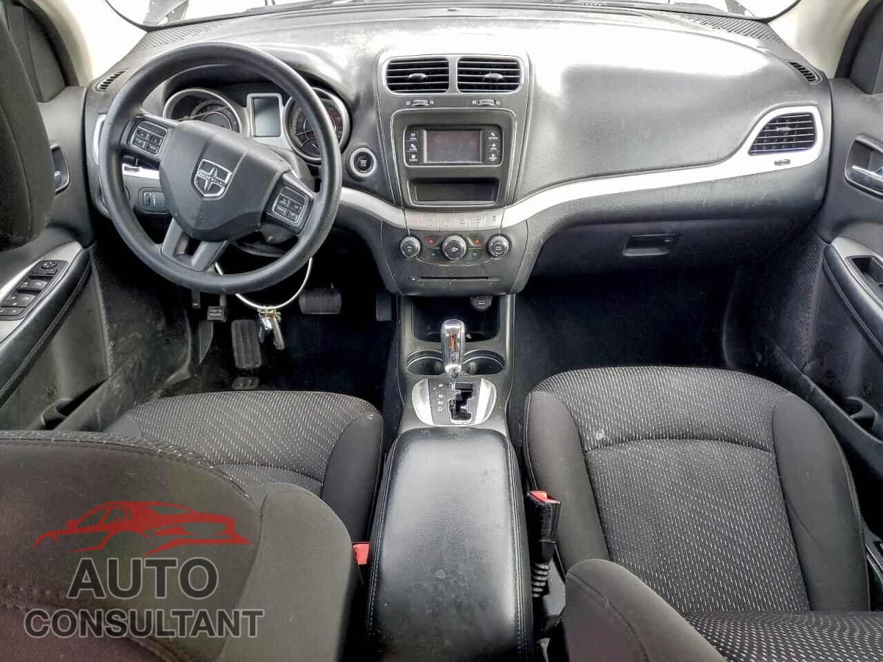 DODGE JOURNEY 2015 - 3C4PDCBG9FT718544