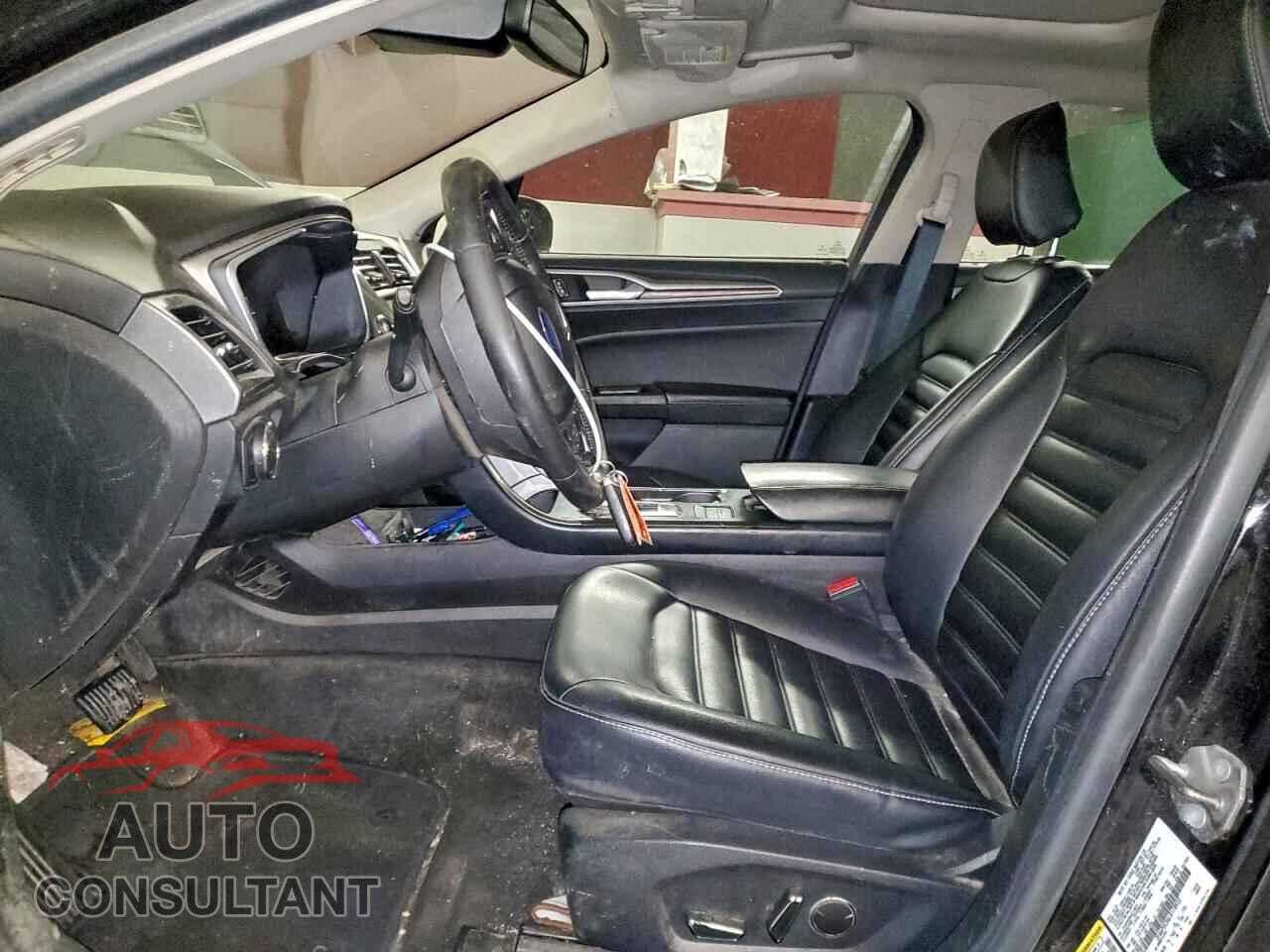 FORD FUSION 2020 - 3FA6P0CD6LR178932