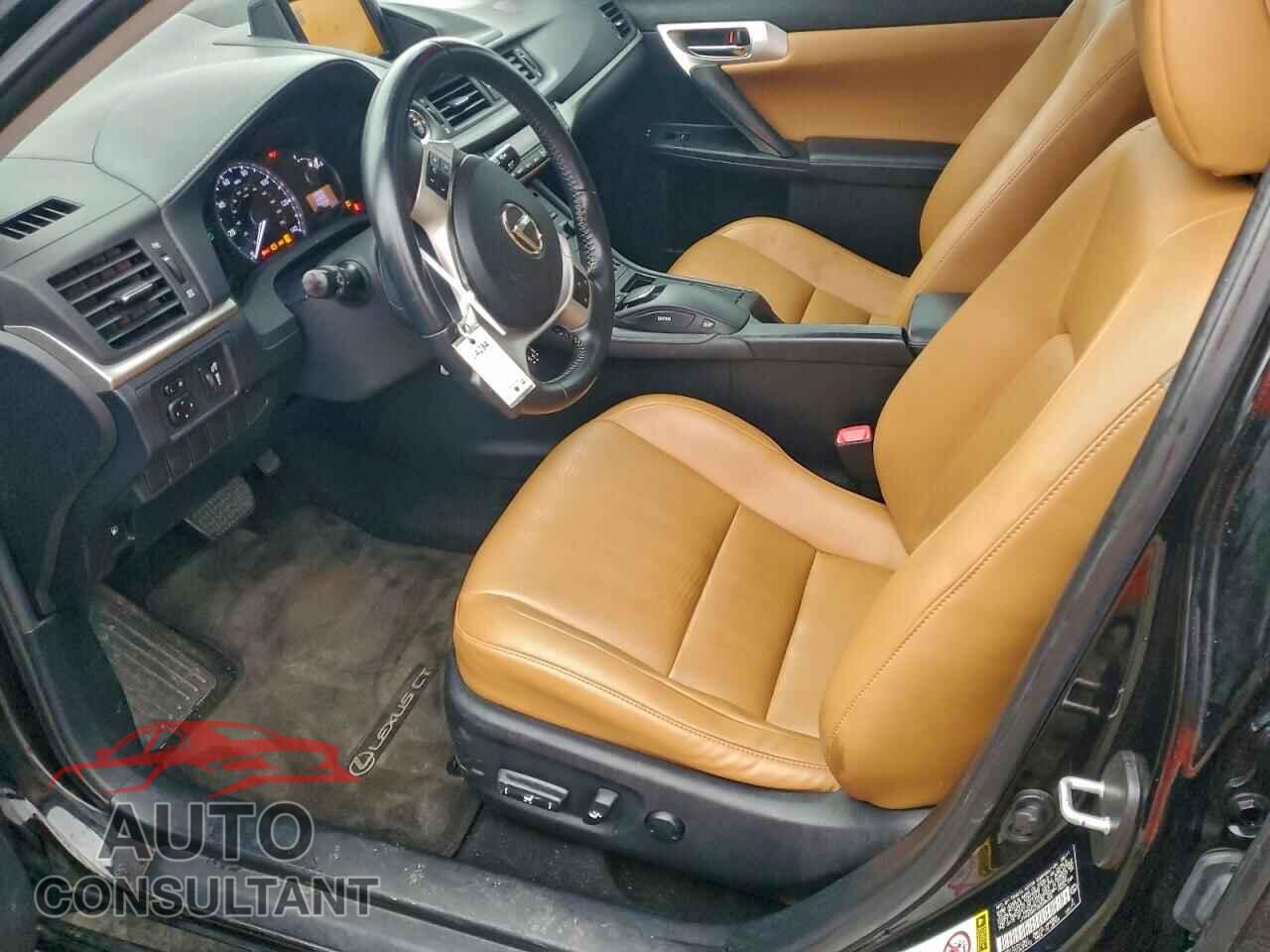 LEXUS CT 200 2011 - JTHKD5BH1B2046326