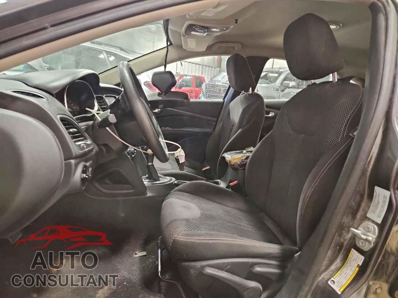 DODGE DART 2015 - 1C3CDFBB1FD199682