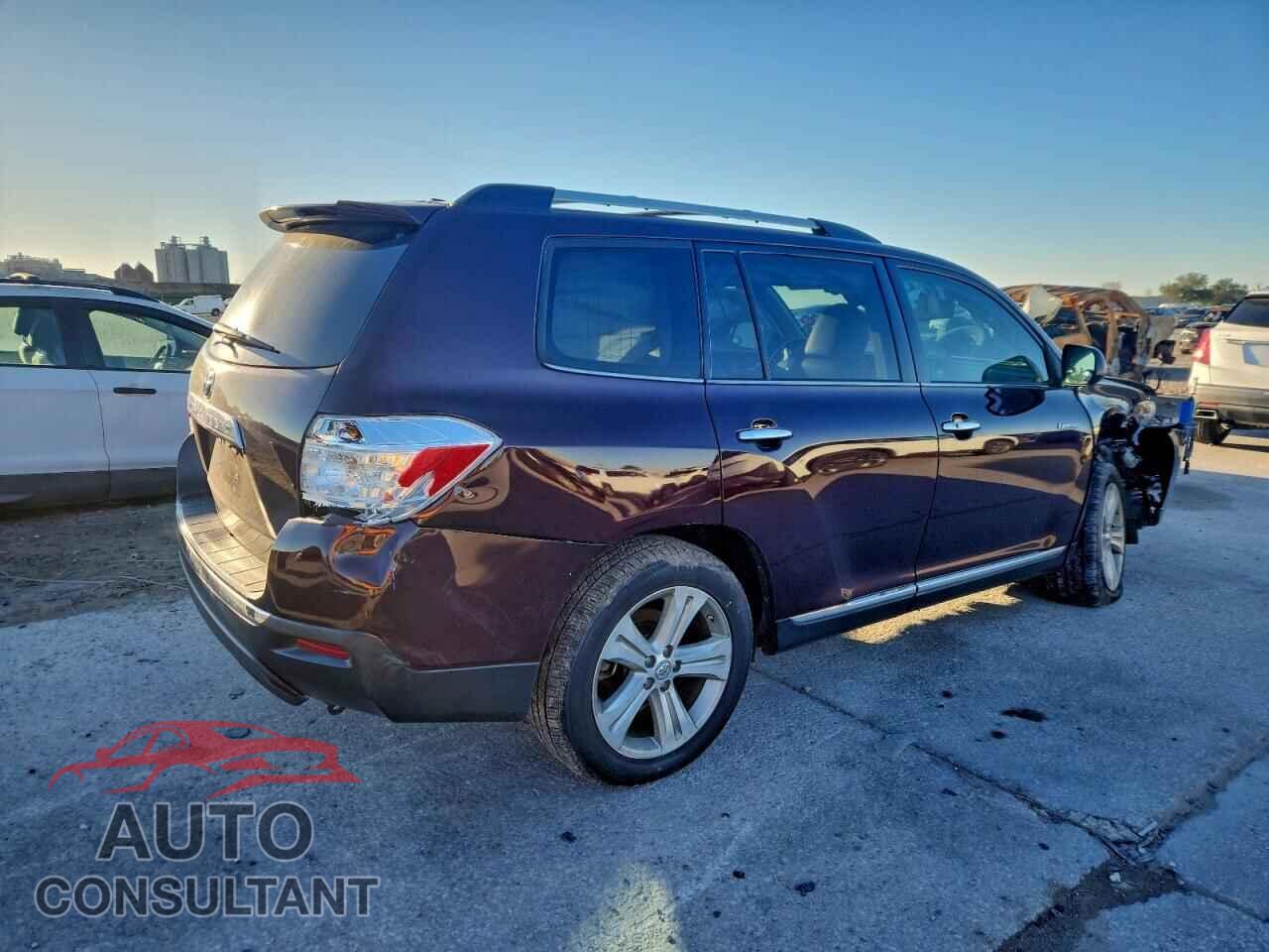 TOYOTA HIGHLANDER 2013 - 5TDYK3EH8DS116496