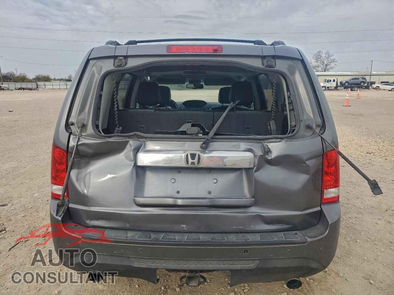 HONDA PILOT 2012 - 5FNYF4H92CB022874