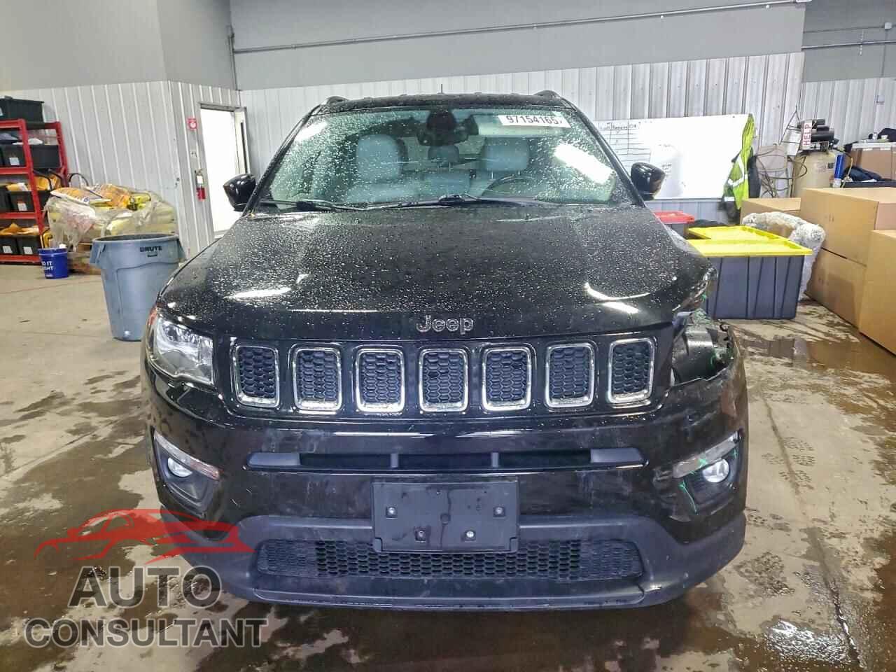 JEEP COMPASS 2018 - 3C4NJDBB2JT191255