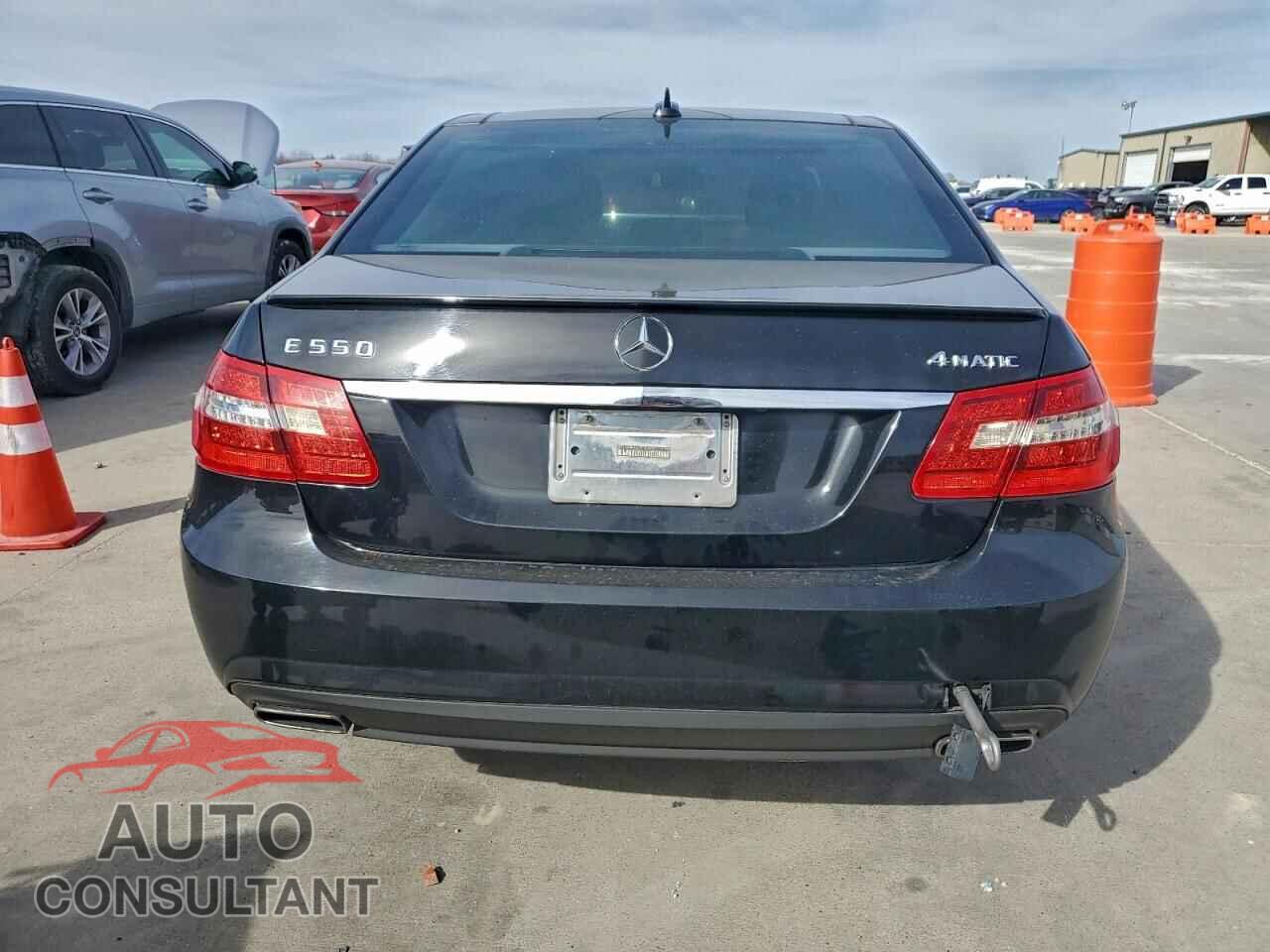 MERCEDES-BENZ E-CLASS 2013 - WDDHF9BBXDA705835