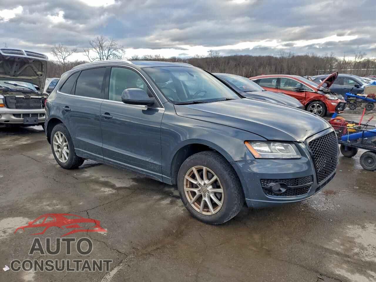 AUDI Q5 2011 - WA1CFAFP3BA010521