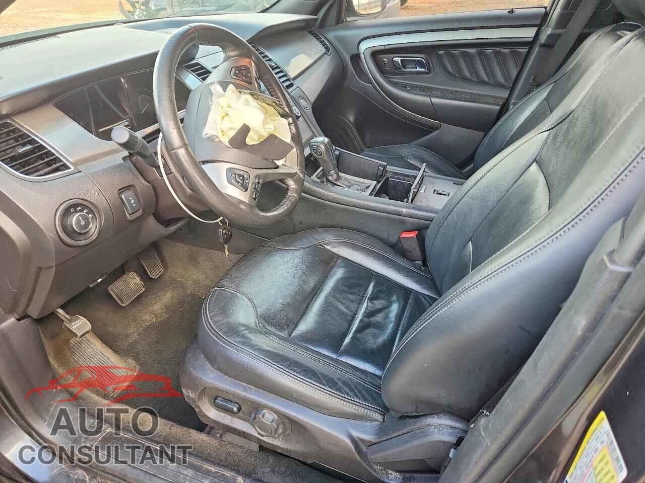 FORD TAURUS 2015 - 1FAHP2E85FG141273