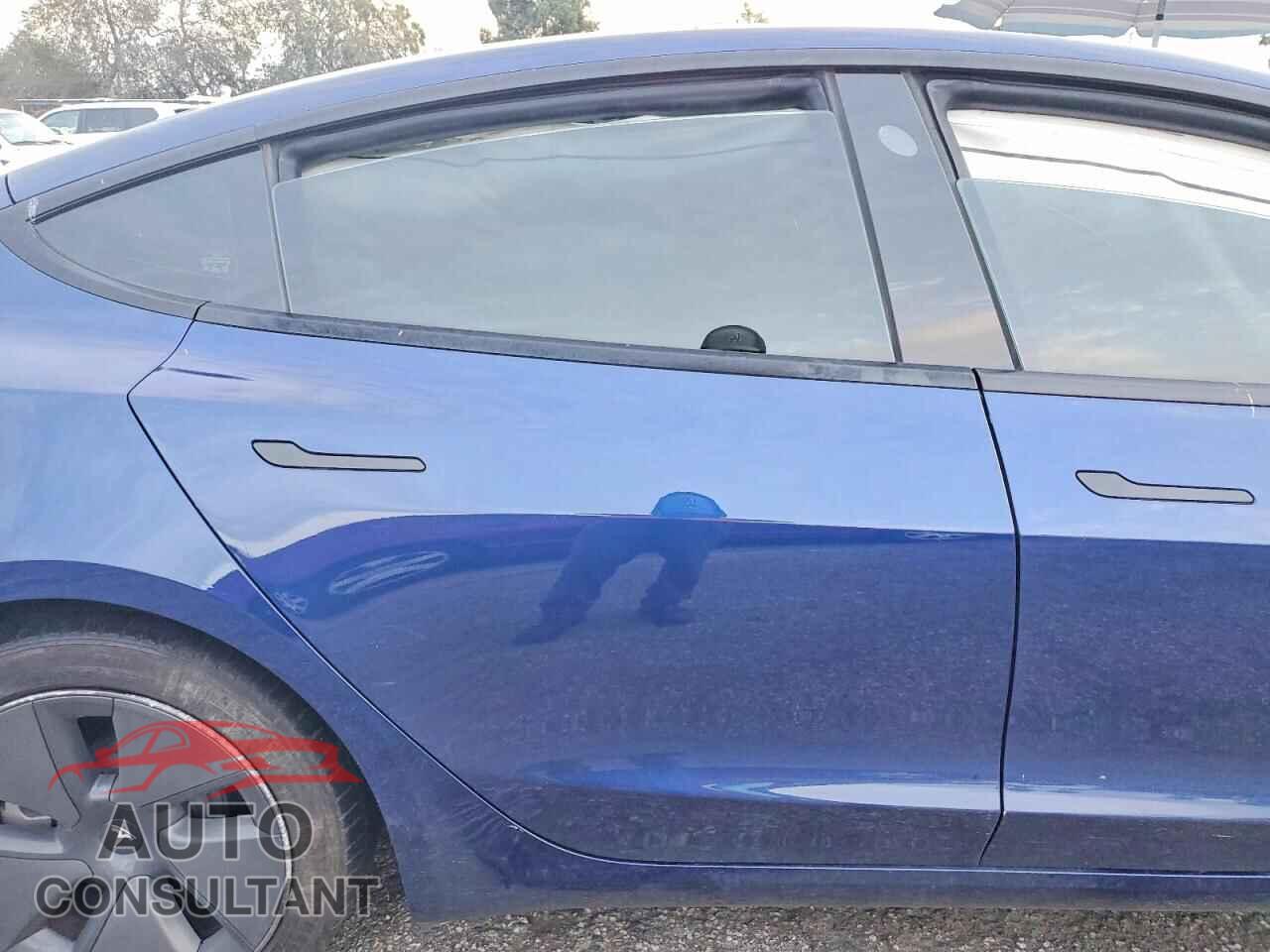 TESLA MODEL 3 2023 - 5YJ3E1EA2PF684759
