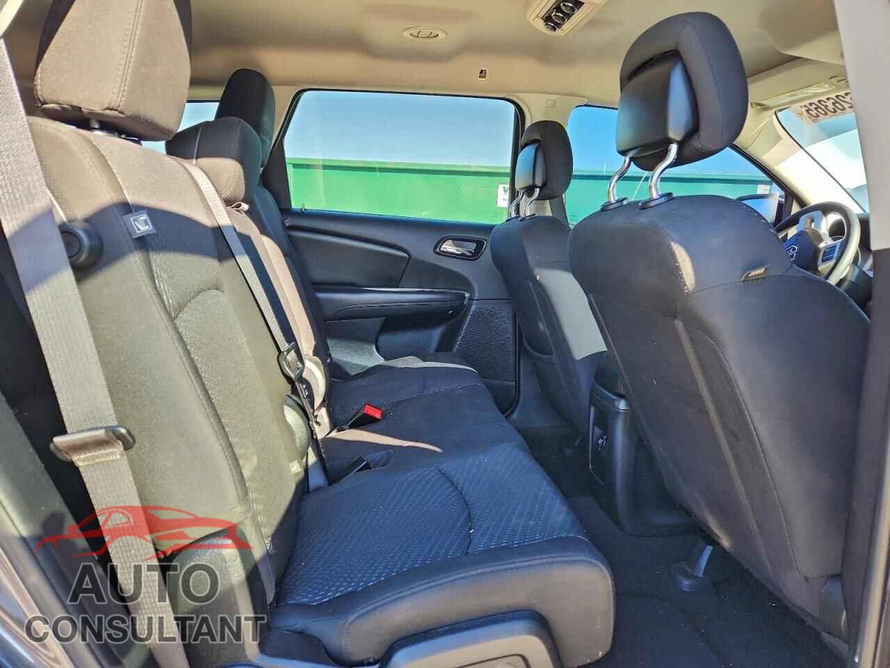 DODGE JOURNEY 2017 - 3C4PDCABXHT626870
