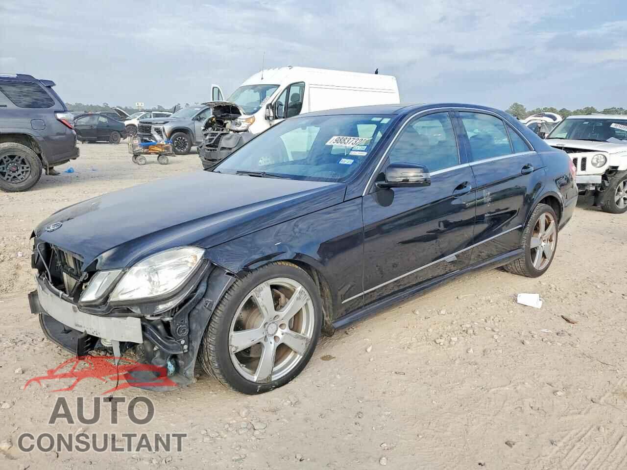 MERCEDES-BENZ E-CLASS 2011 - WDDHF5GB8BA288357