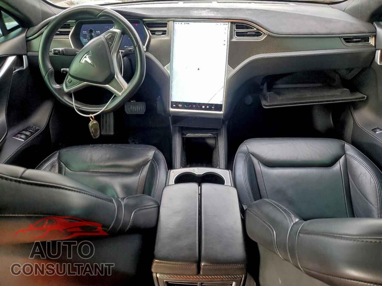 TESLA MODEL S 2015 - 5YJSA1E22FF114517