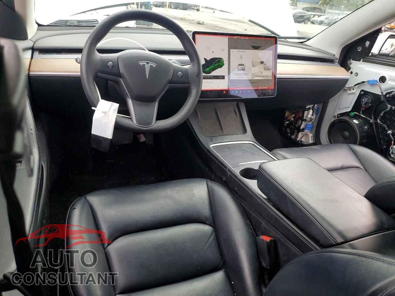 TESLA MODEL 3 2021 - 5YJ3E1EA0MF092126
