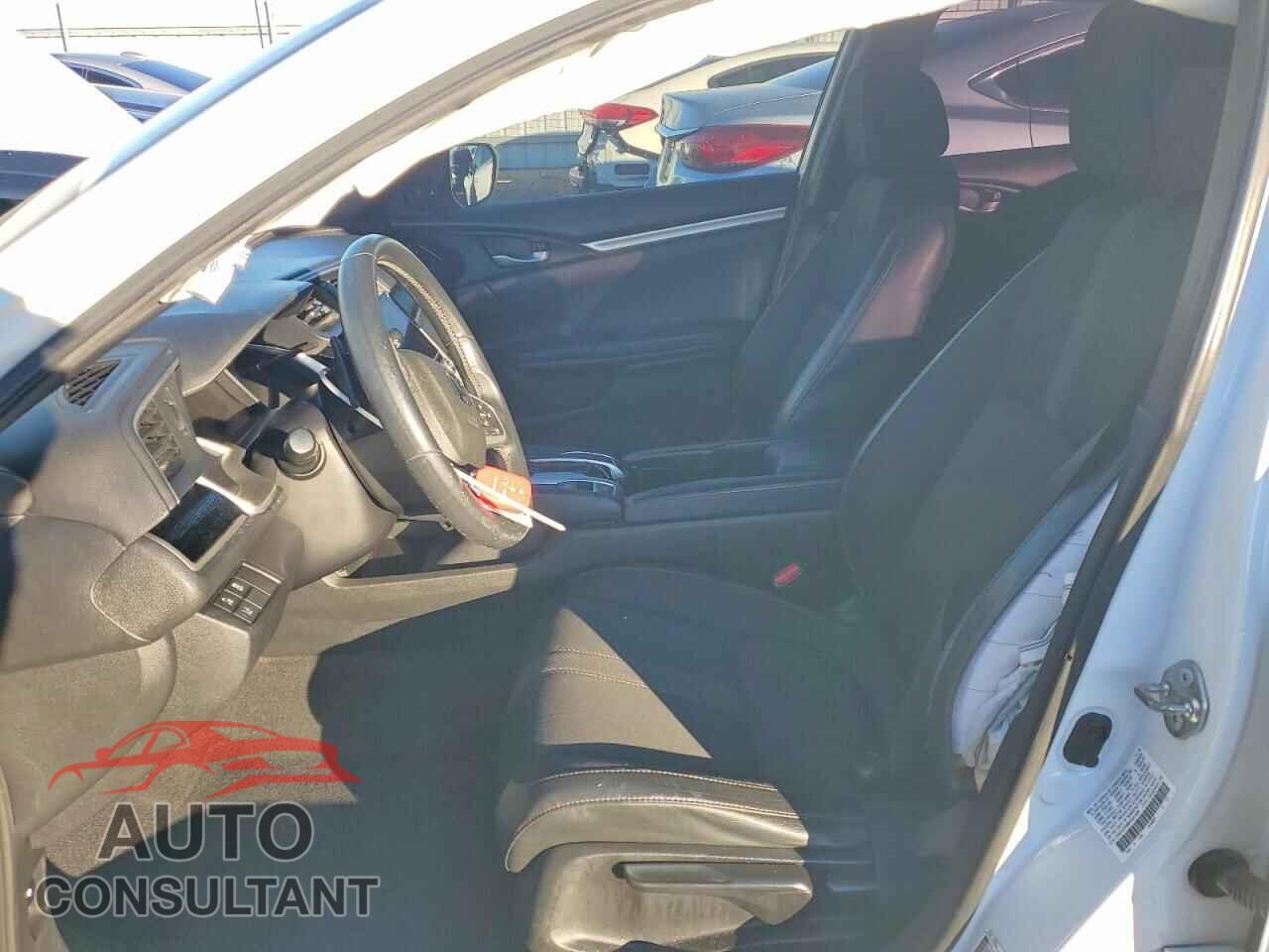 HONDA CIVIC 2019 - 2HGFC2F88KH507609