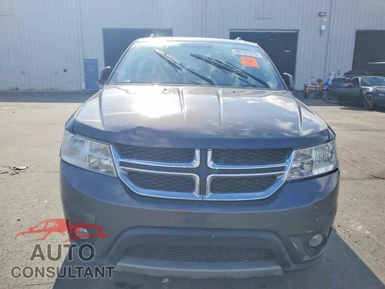DODGE JOURNEY 2017 - 3C4PDCBB8HT695555