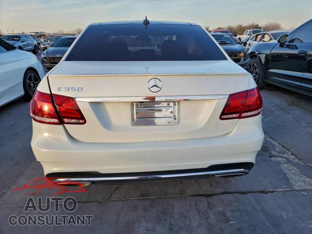 MERCEDES-BENZ E-CLASS 2014 - WDDHF5KB0EA910283