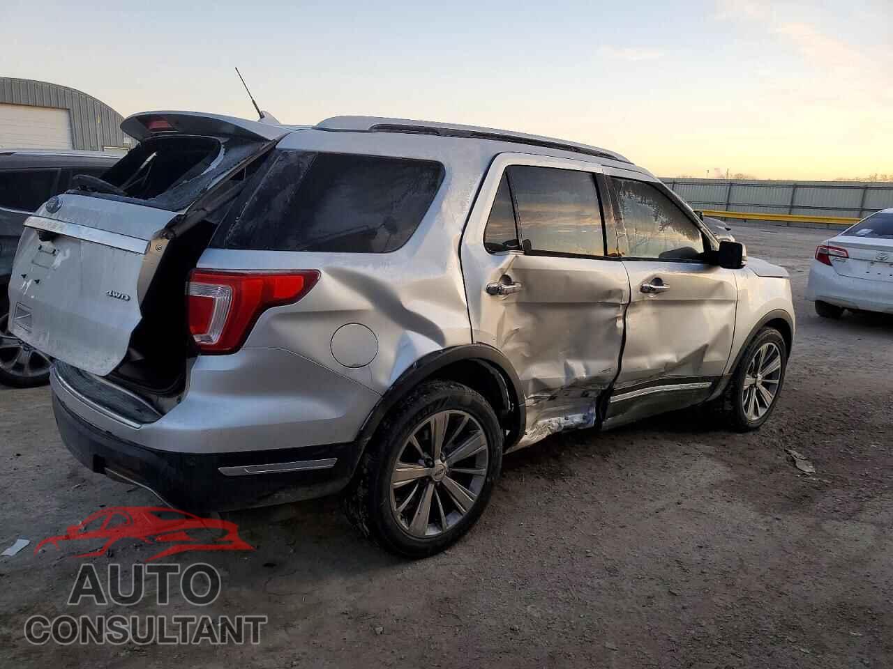 FORD EXPLORER 2018 - 1FM5K8F82JGB11472