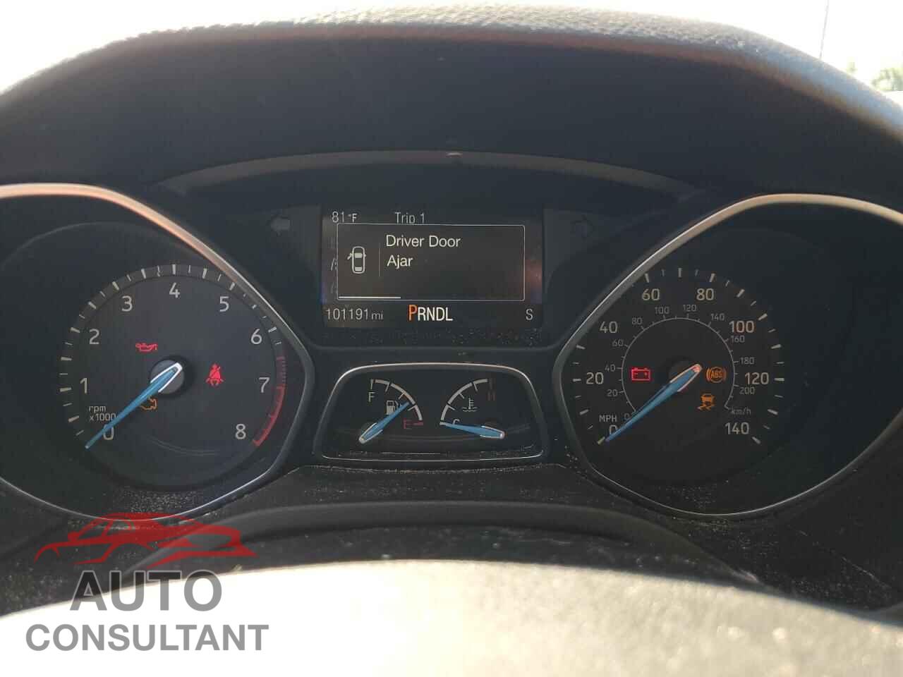 FORD FOCUS 2016 - 1FADP3K28GL356465