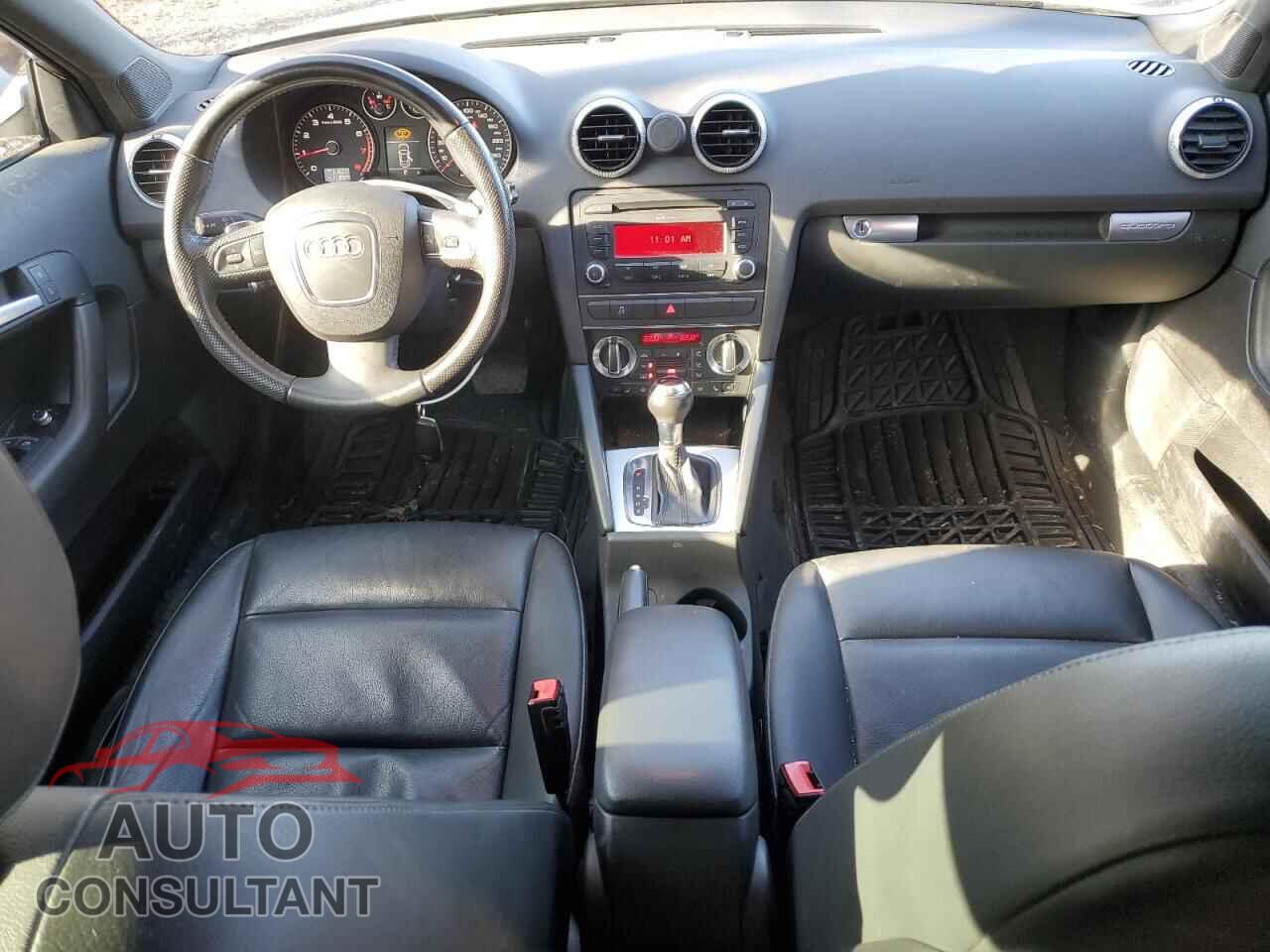AUDI A3 2013 - WAUDFCFM1DA007595