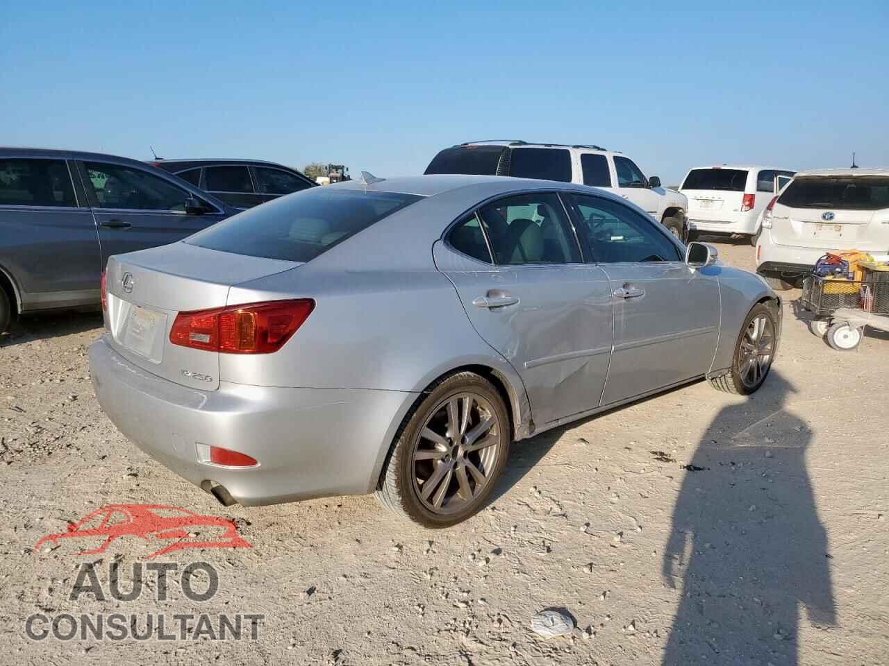 LEXUS IS 2010 - JTHBF5C25A5107761
