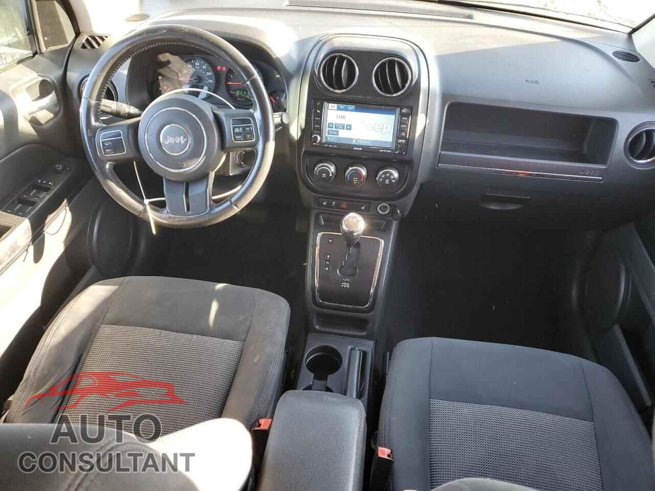 JEEP COMPASS 2011 - 1J4NT1FB8BD151475