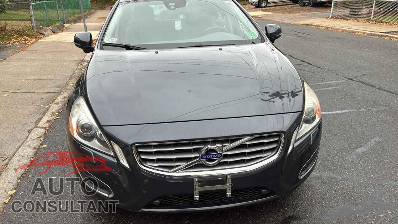VOLVO S60 2013 - YV1902FH8D2187881