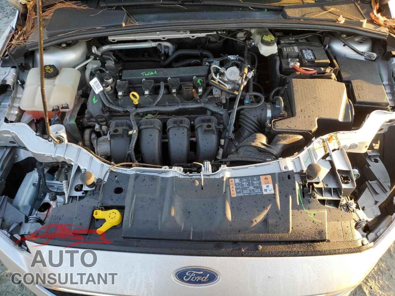 FORD FOCUS 2017 - 1FADP3F28HL317399