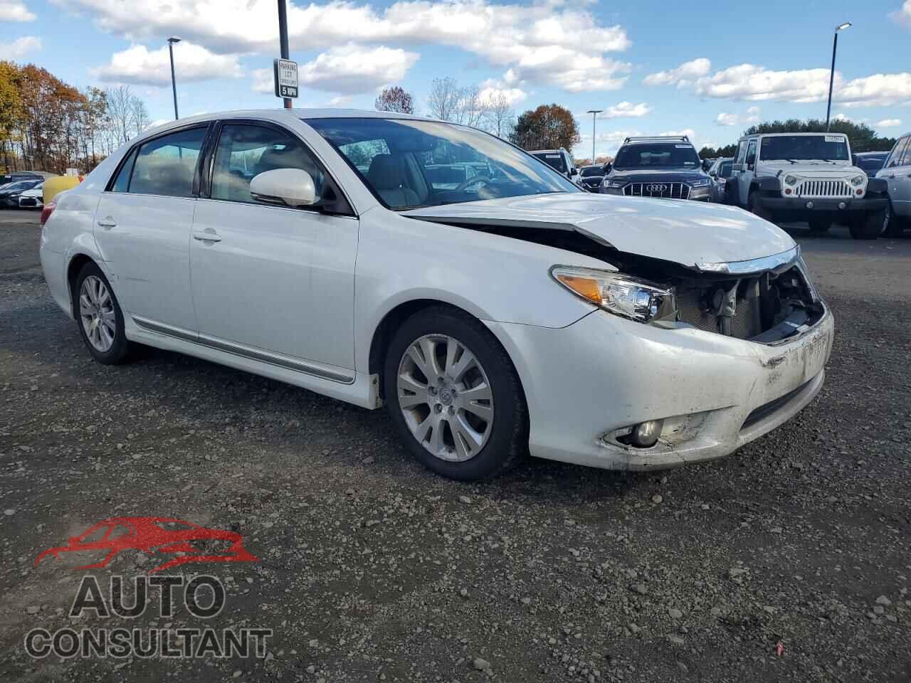 TOYOTA AVALON 2011 - 4T1BK3DB9BU374792
