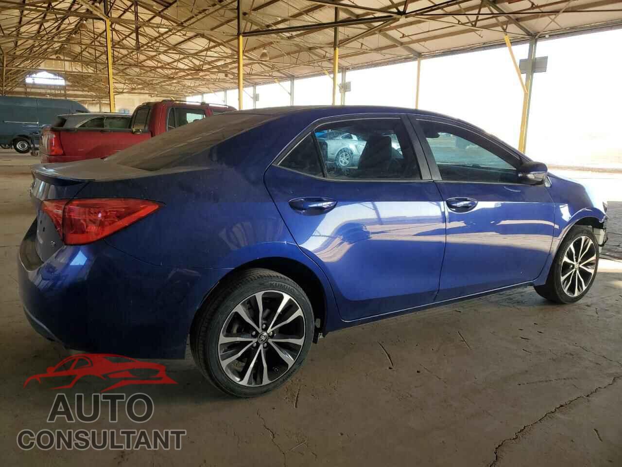 TOYOTA COROLLA 2018 - 5YFBURHE5JP784992