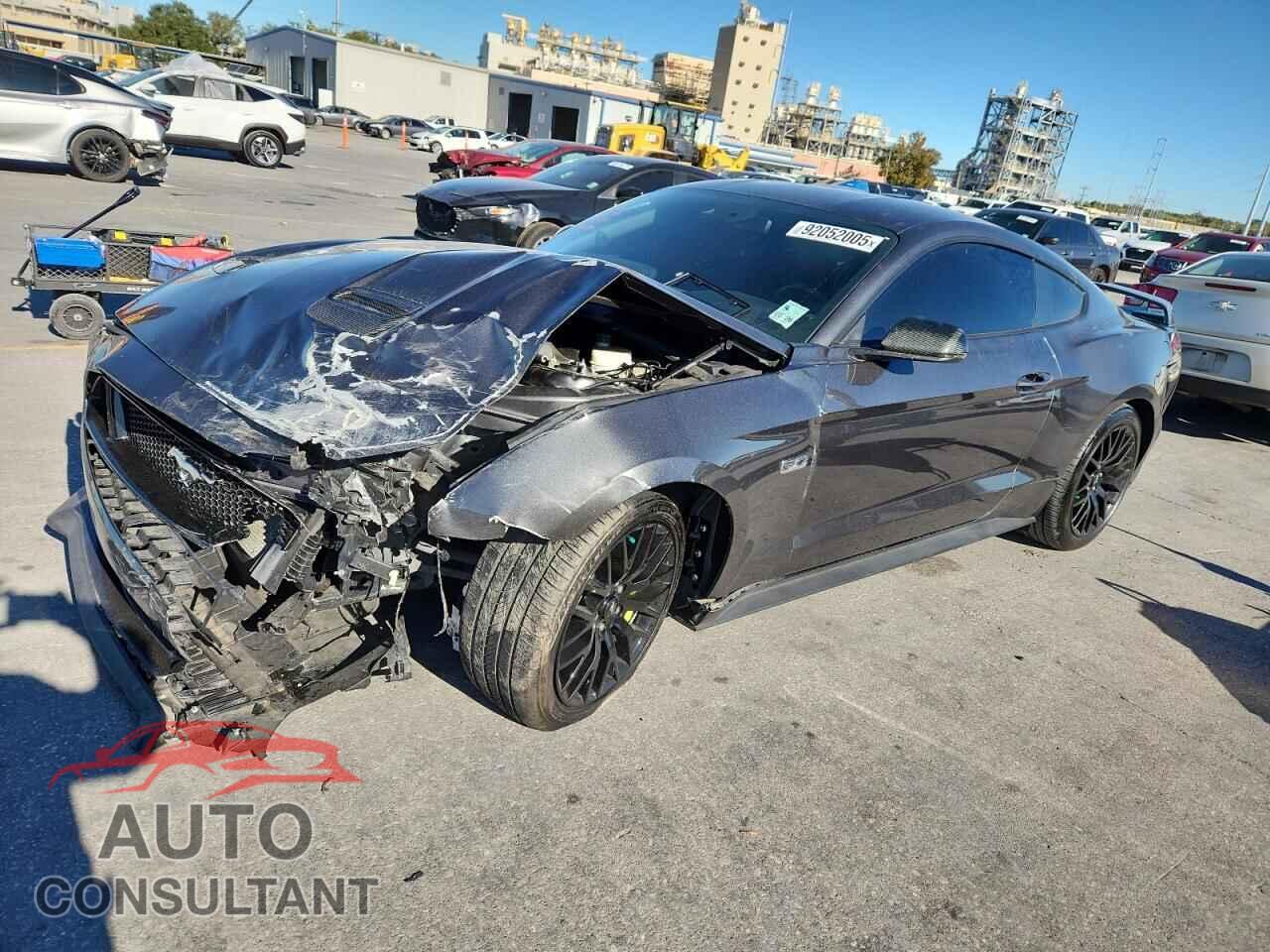 FORD MUSTANG 2020 - 1FA6P8CF5L5172199