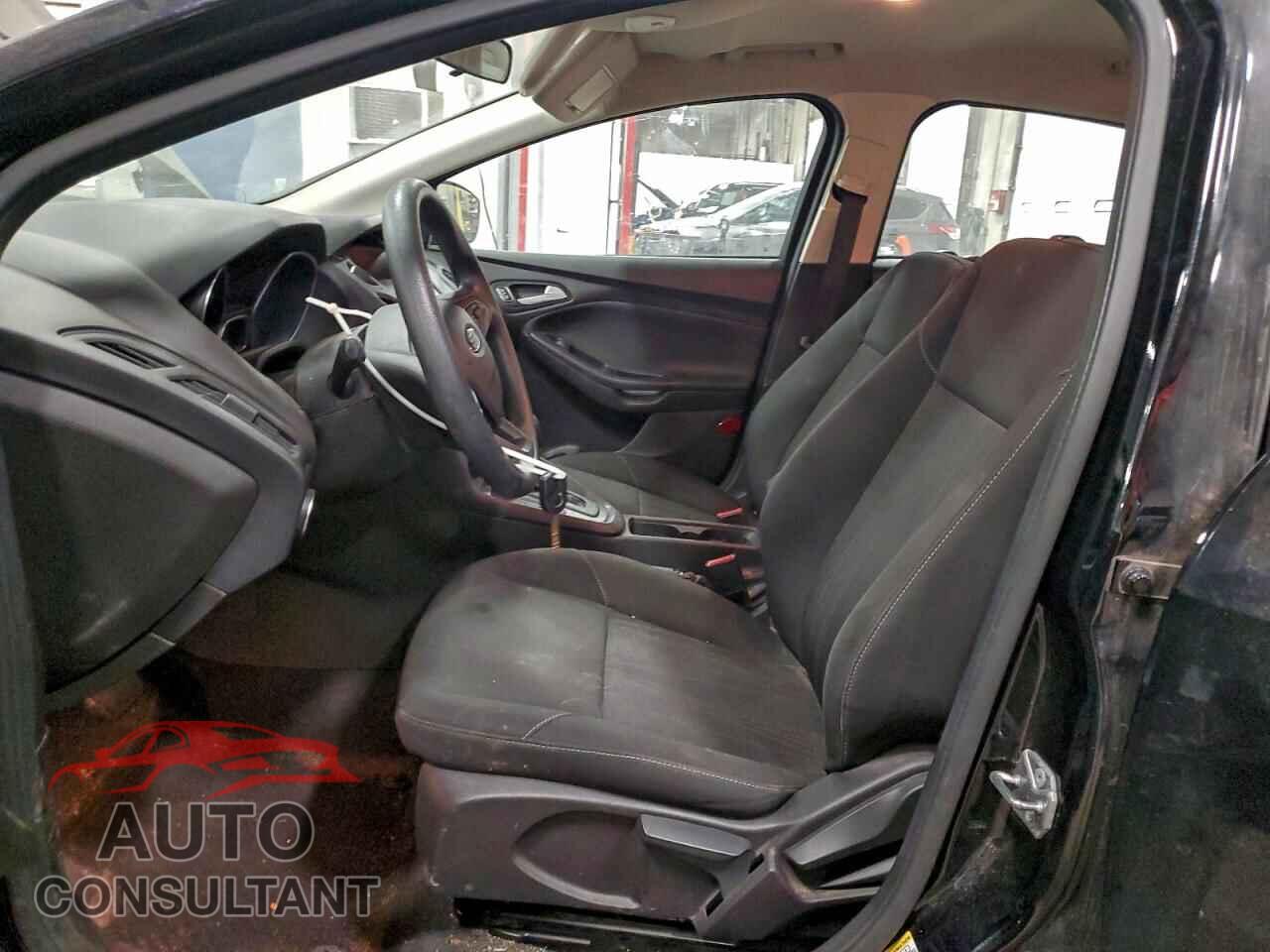 FORD FOCUS 2016 - 1FADP3K25GL285743