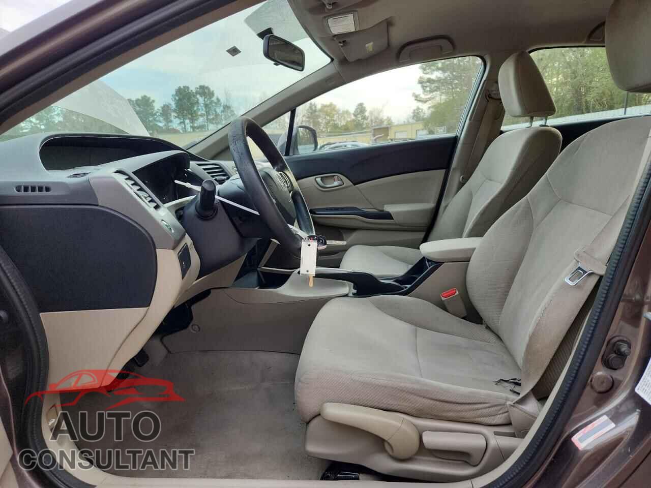 HONDA CIVIC 2012 - 2HGFB2F55CH600453