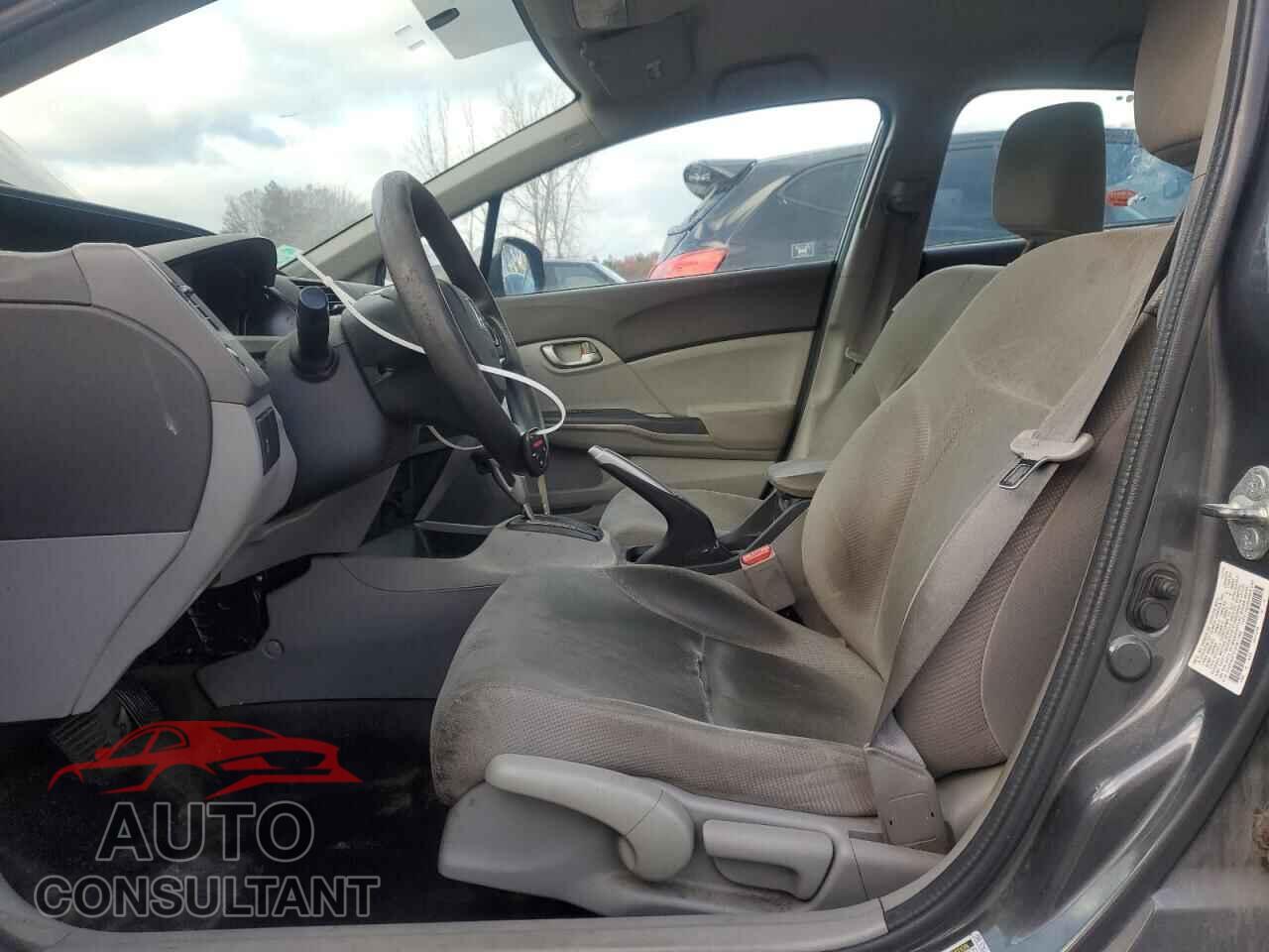 HONDA CIVIC 2012 - 2HGFB2F51CH611563