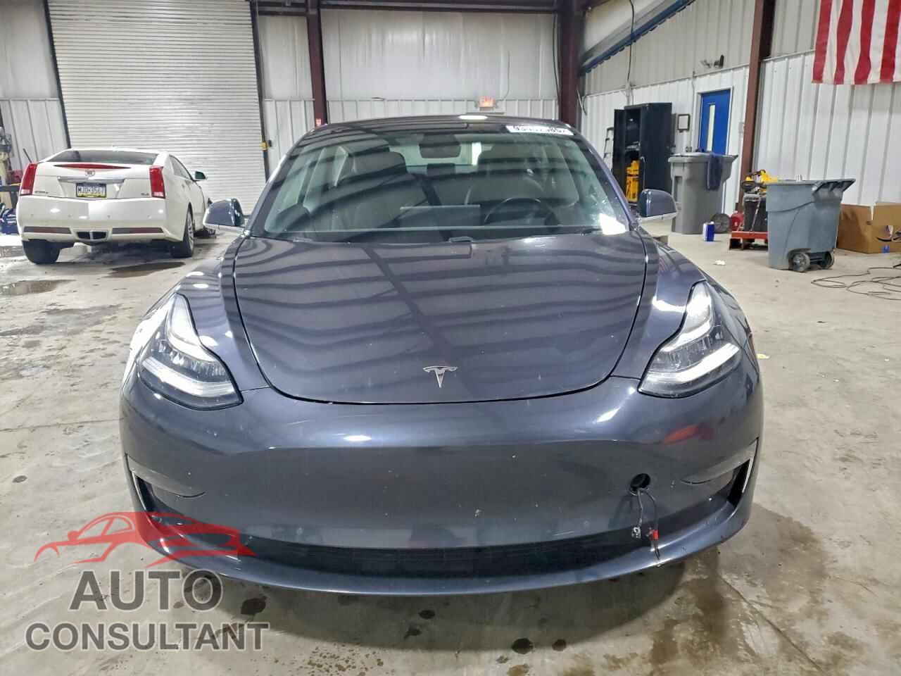 TESLA MODEL 3 2018 - 5YJ3E1EA8JF110576