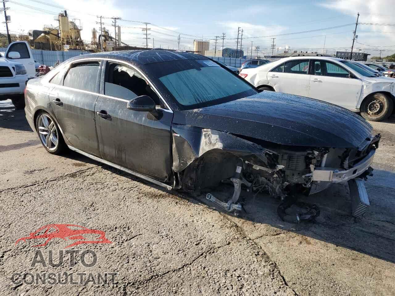 AUDI A4 2023 - WAUDAAF49PN021731