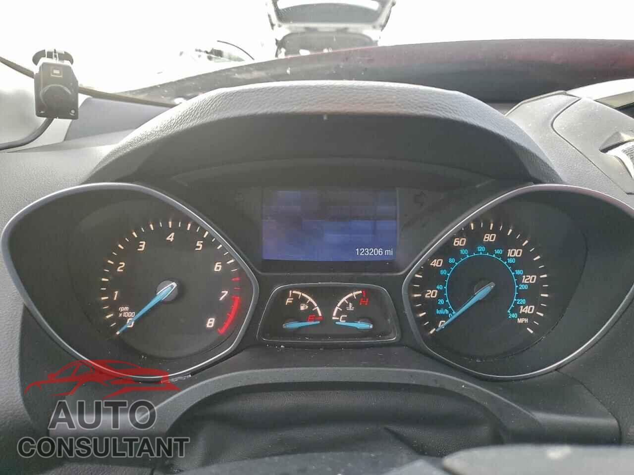 FORD ESCAPE 2014 - 1FMCU0GX0EUD57730