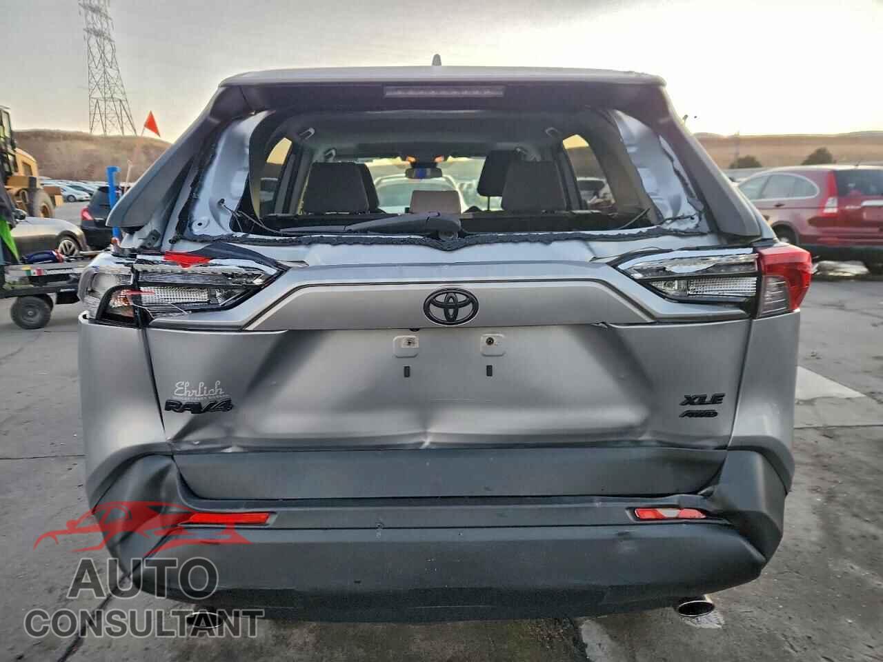 TOYOTA RAV4 2019 - JTMP1RFV2KD524183