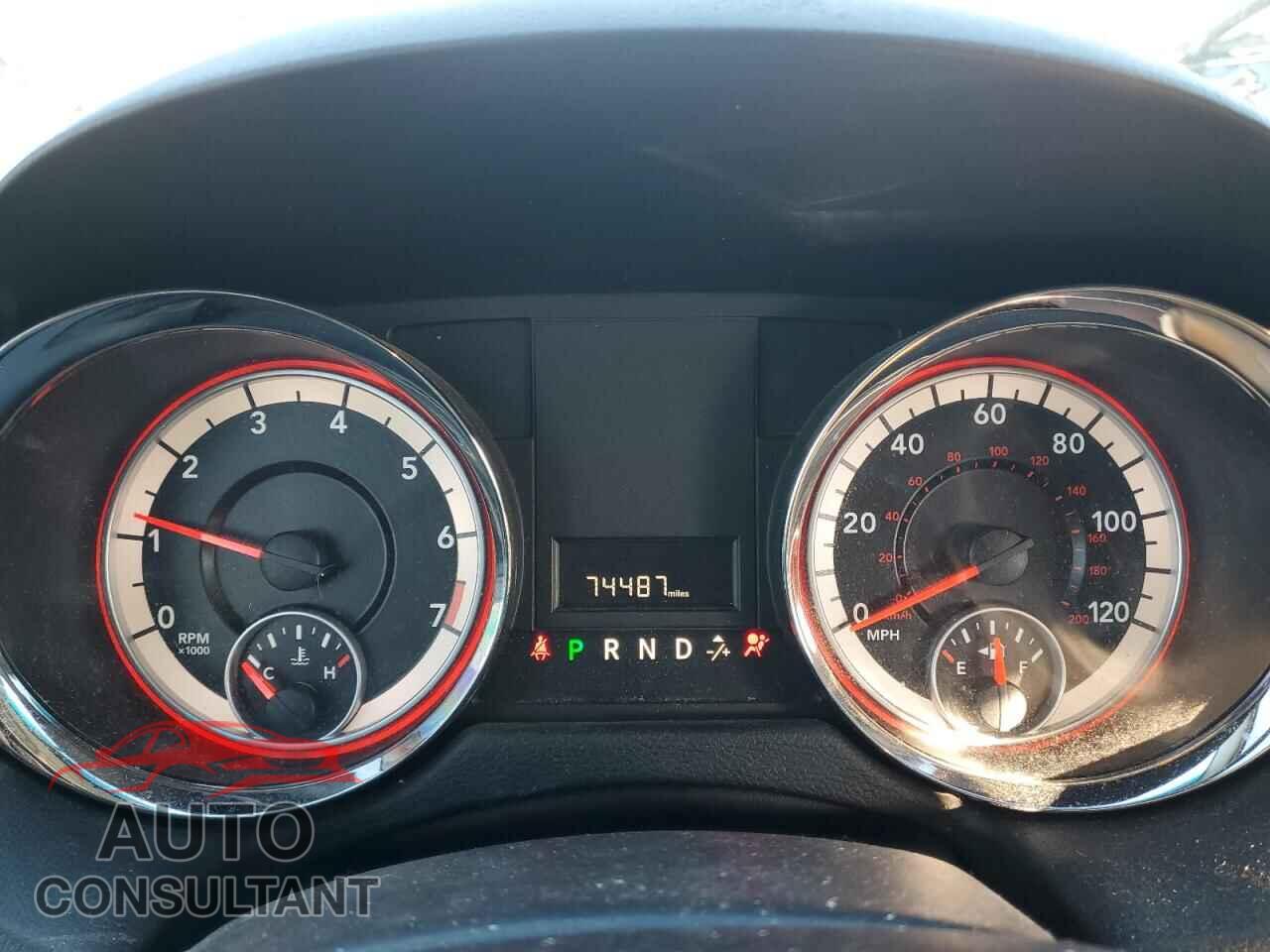 DODGE CARAVAN 2014 - 2C4RDGCG9ER267356