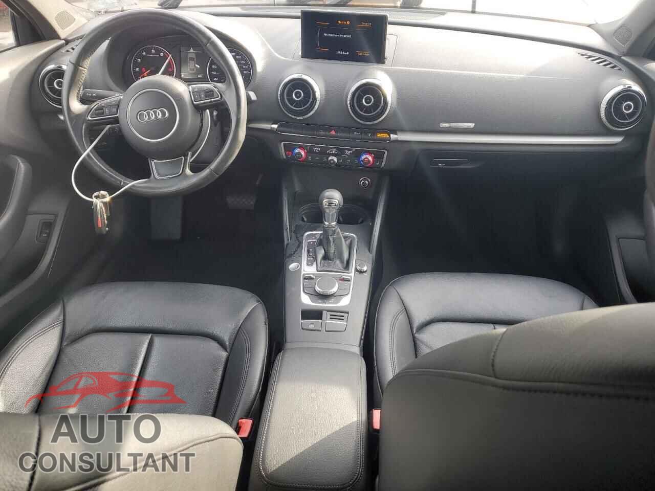 AUDI A3 2016 - WAUB8GFF2G1016384