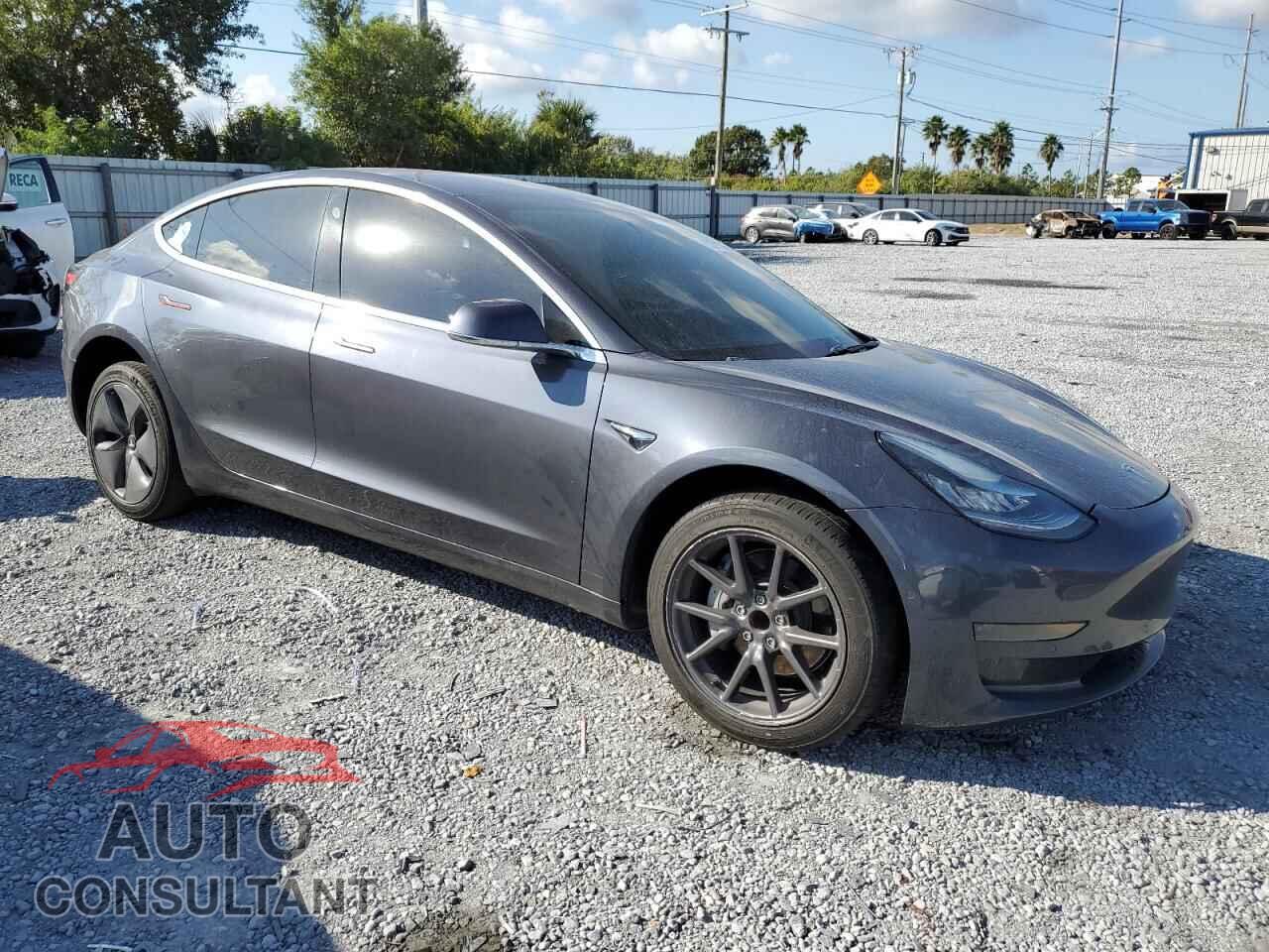 TESLA MODEL 3 2020 - 5YJ3E1EA2LF597132
