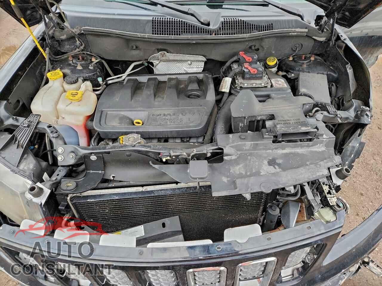 JEEP COMPASS 2015 - 1C4NJDAB3FD408133