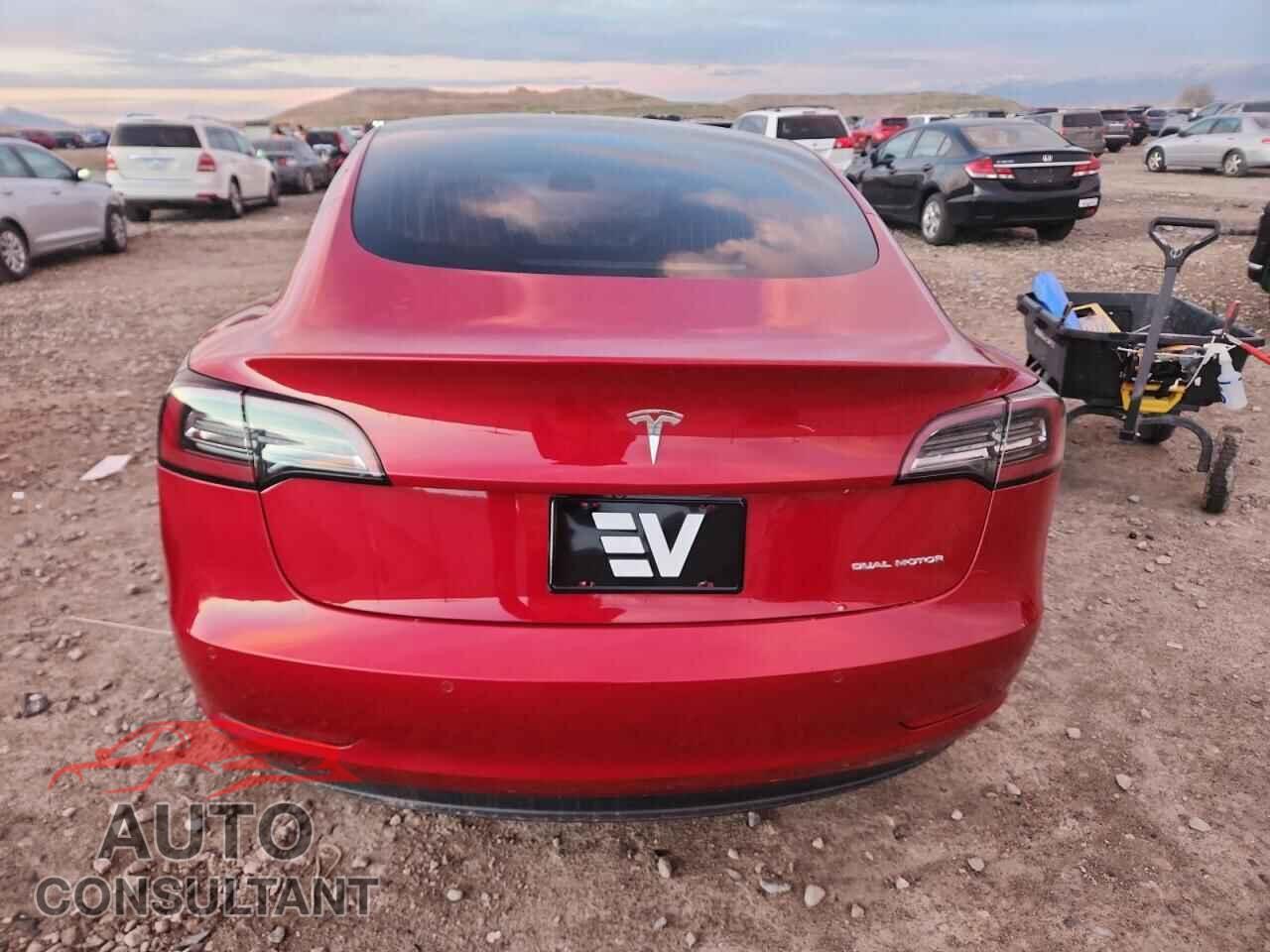 TESLA MODEL 3 2018 - 5YJ3E1EB5JF088142