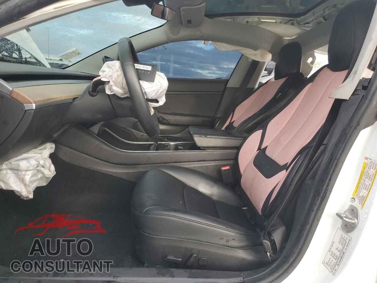 TESLA MODEL 3 2019 - 5YJ3E1EA8KF416808