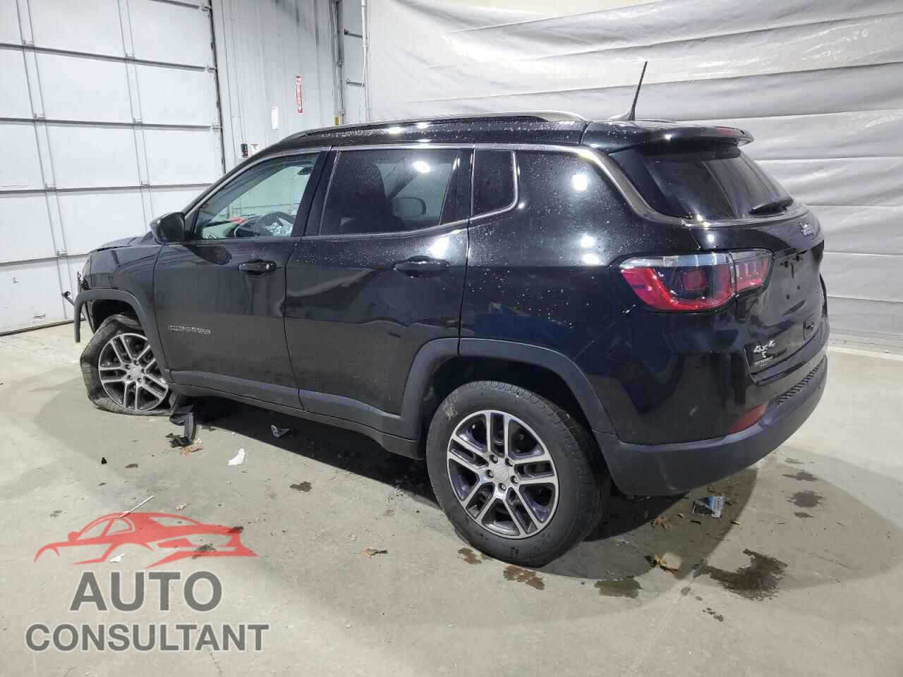 JEEP COMPASS 2018 - 3C4NJDBB5JT162221