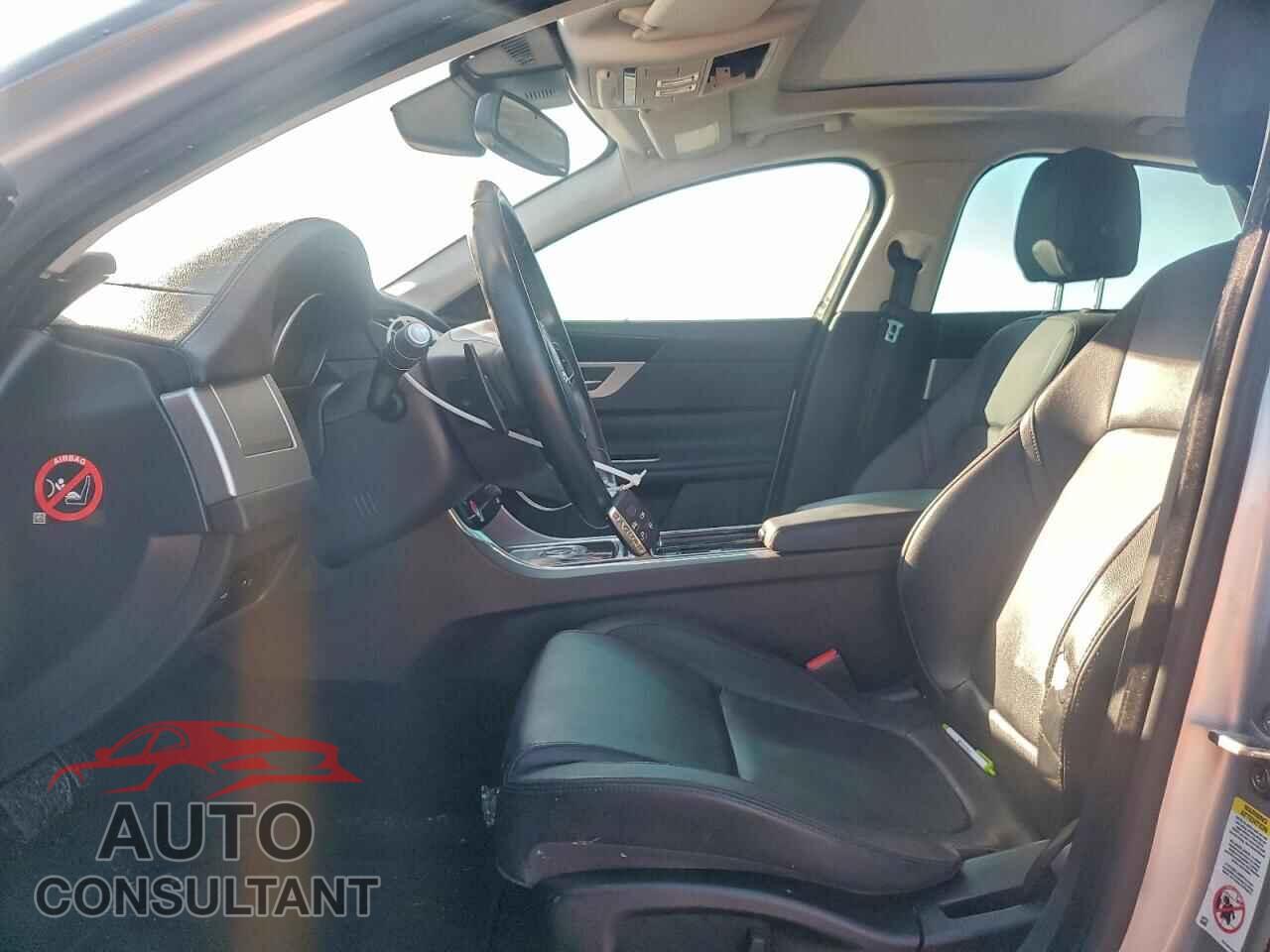 JAGUAR XF 2016 - SAJBD4BV4GCY14529