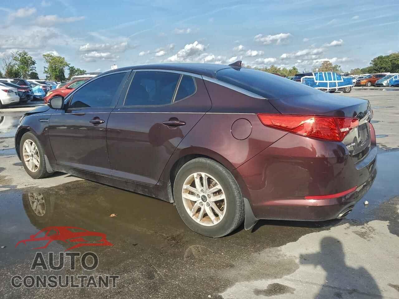 KIA OPTIMA 2011 - KNAGM4A73B5123493
