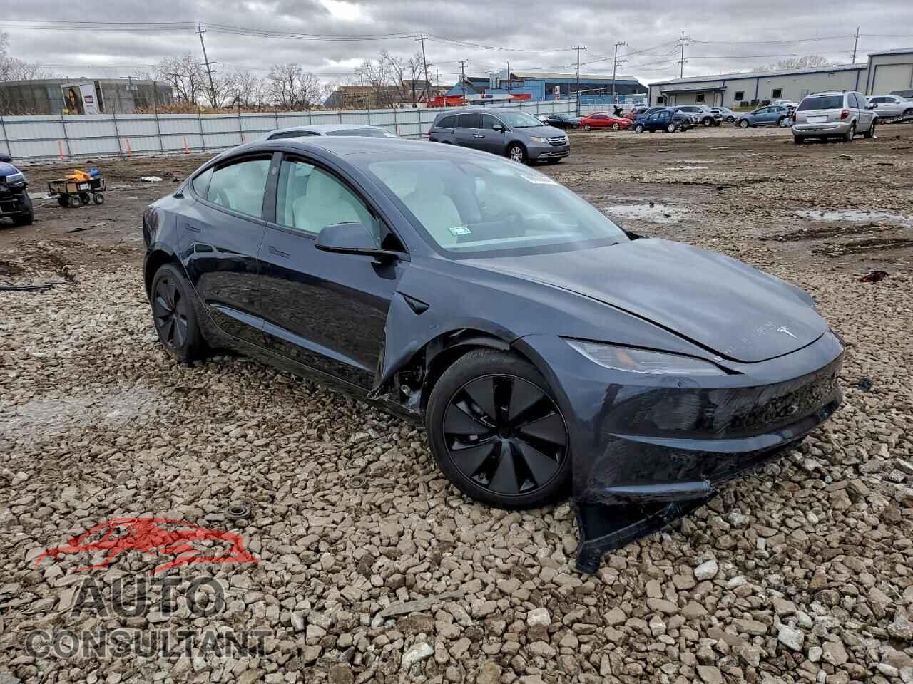 TESLA MODEL 3 2025 - 5YJ3E1EA7SF039355