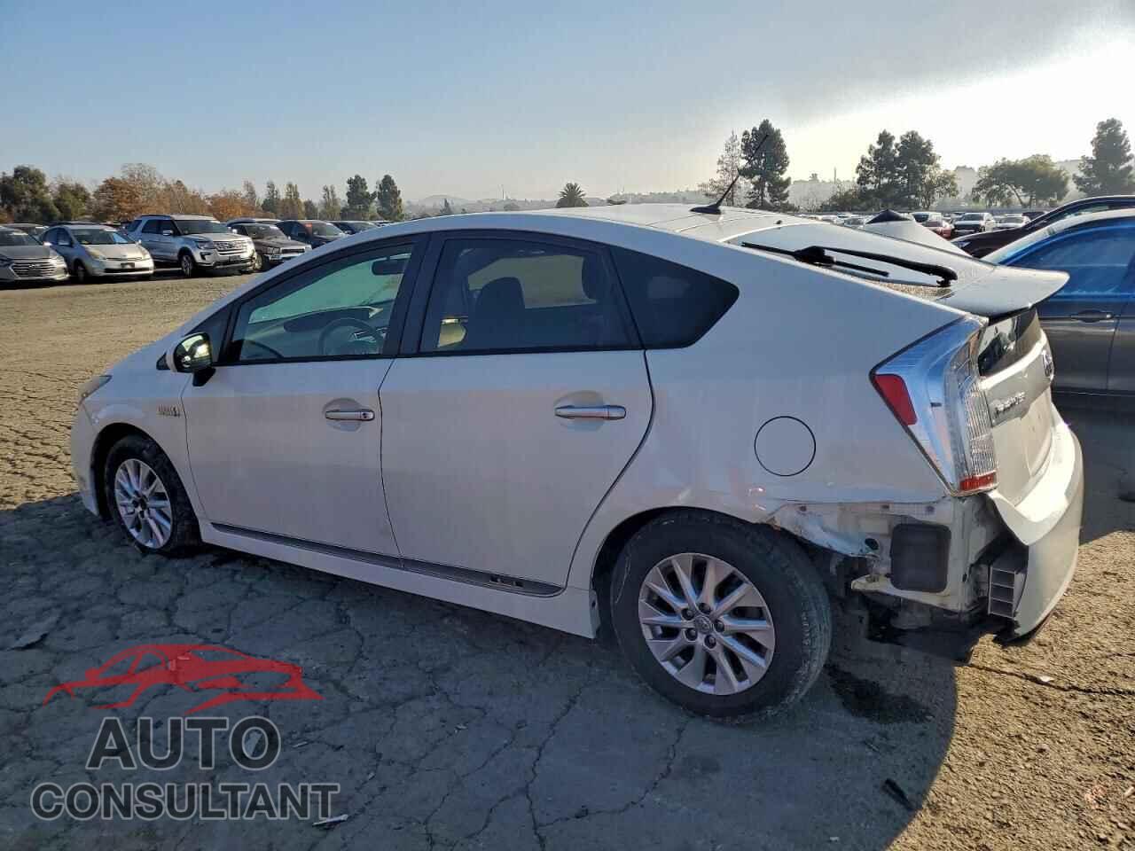 TOYOTA PRIUS 2014 - JTDKN3DP5E3061031