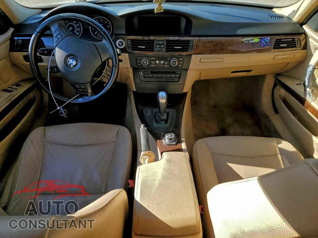BMW 3 SERIES 2011 - WBAPH5G59BNM73307