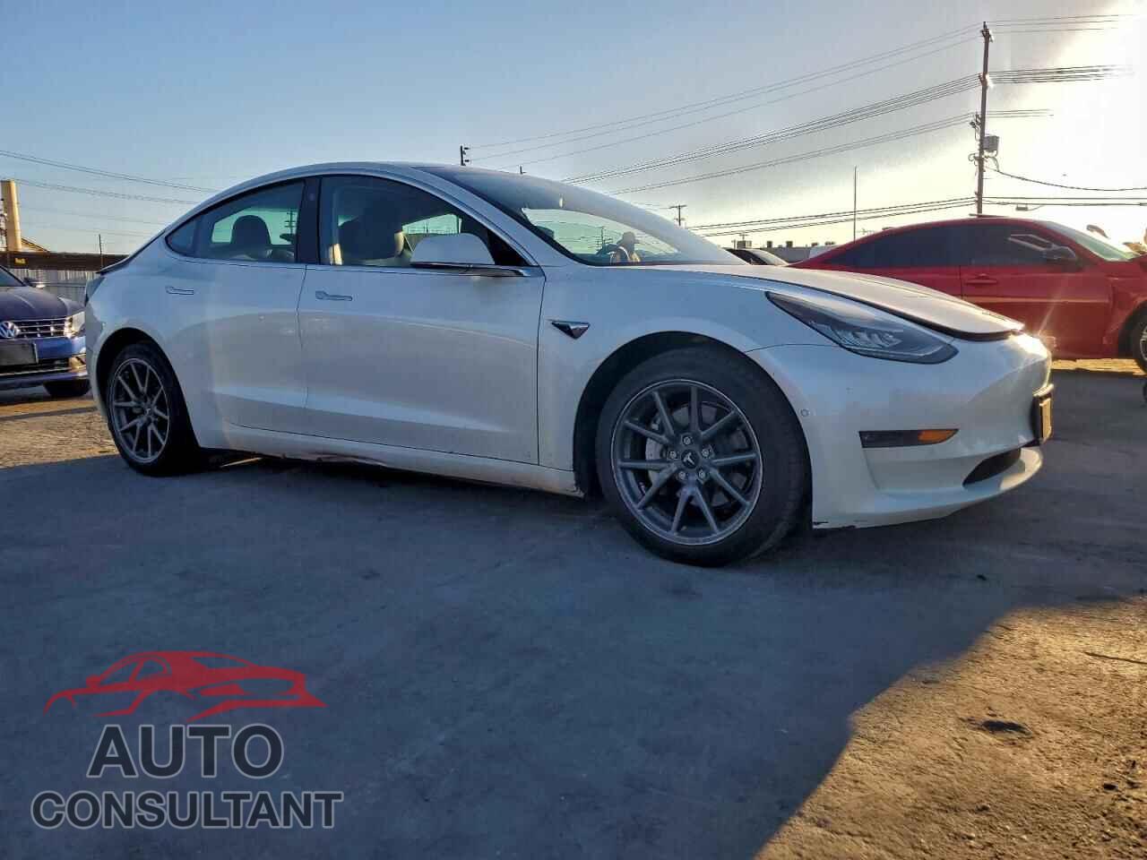 TESLA MODEL 3 2020 - 5YJ3E1EB6LF629086